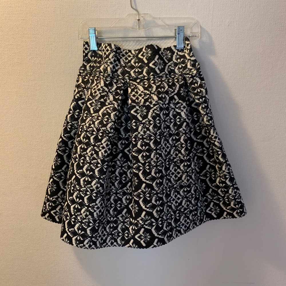 Target skirt